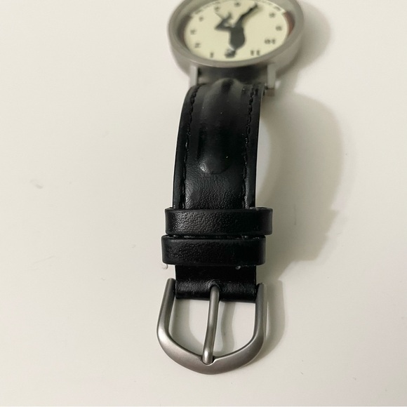 Monty Python Ministry of Silly Walks Men's Watch - Picture 8 of 16